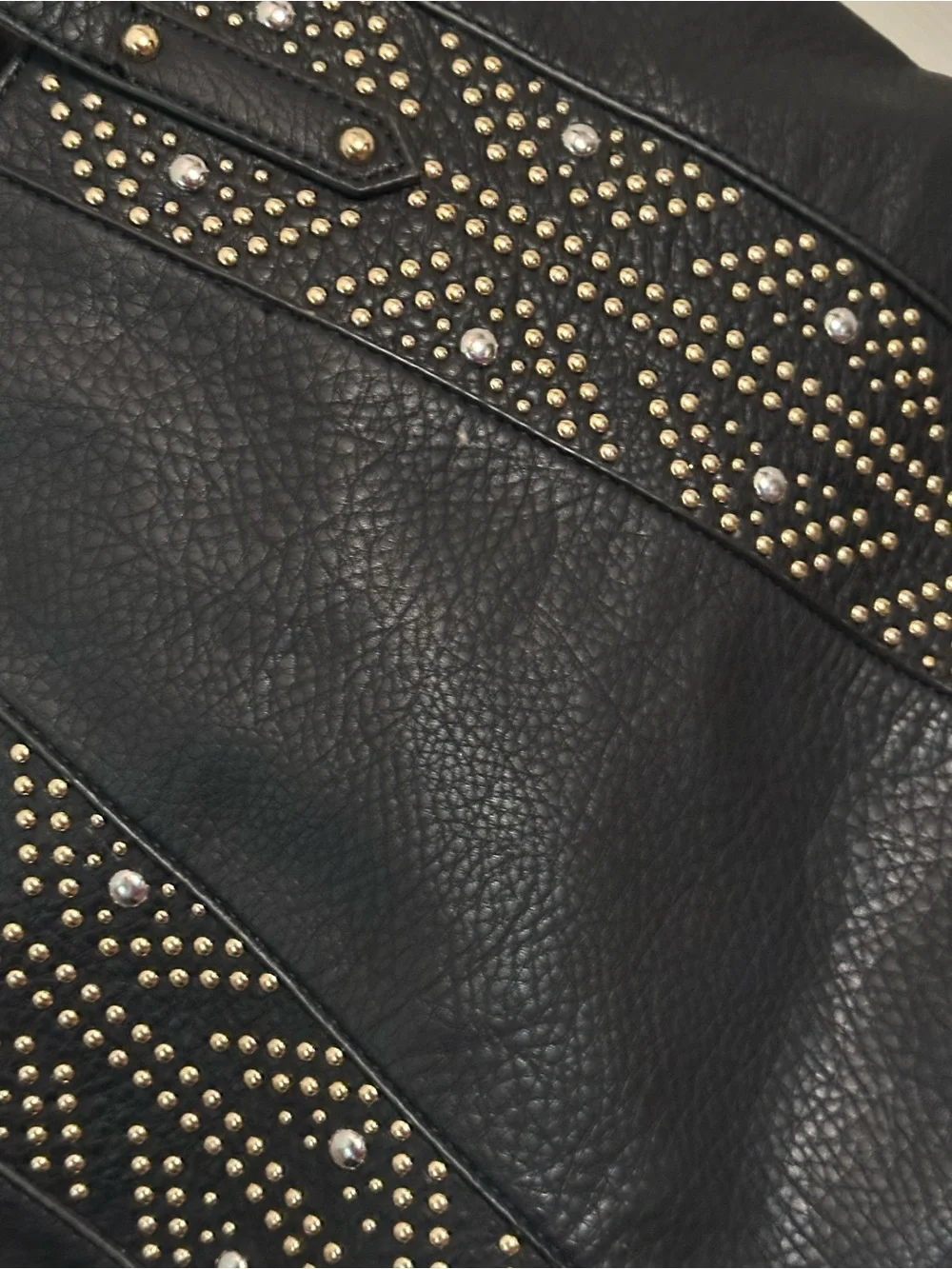 Enzo Angiolini Black Leather Shoulder Bag W/ Studded accents. Hard To Find